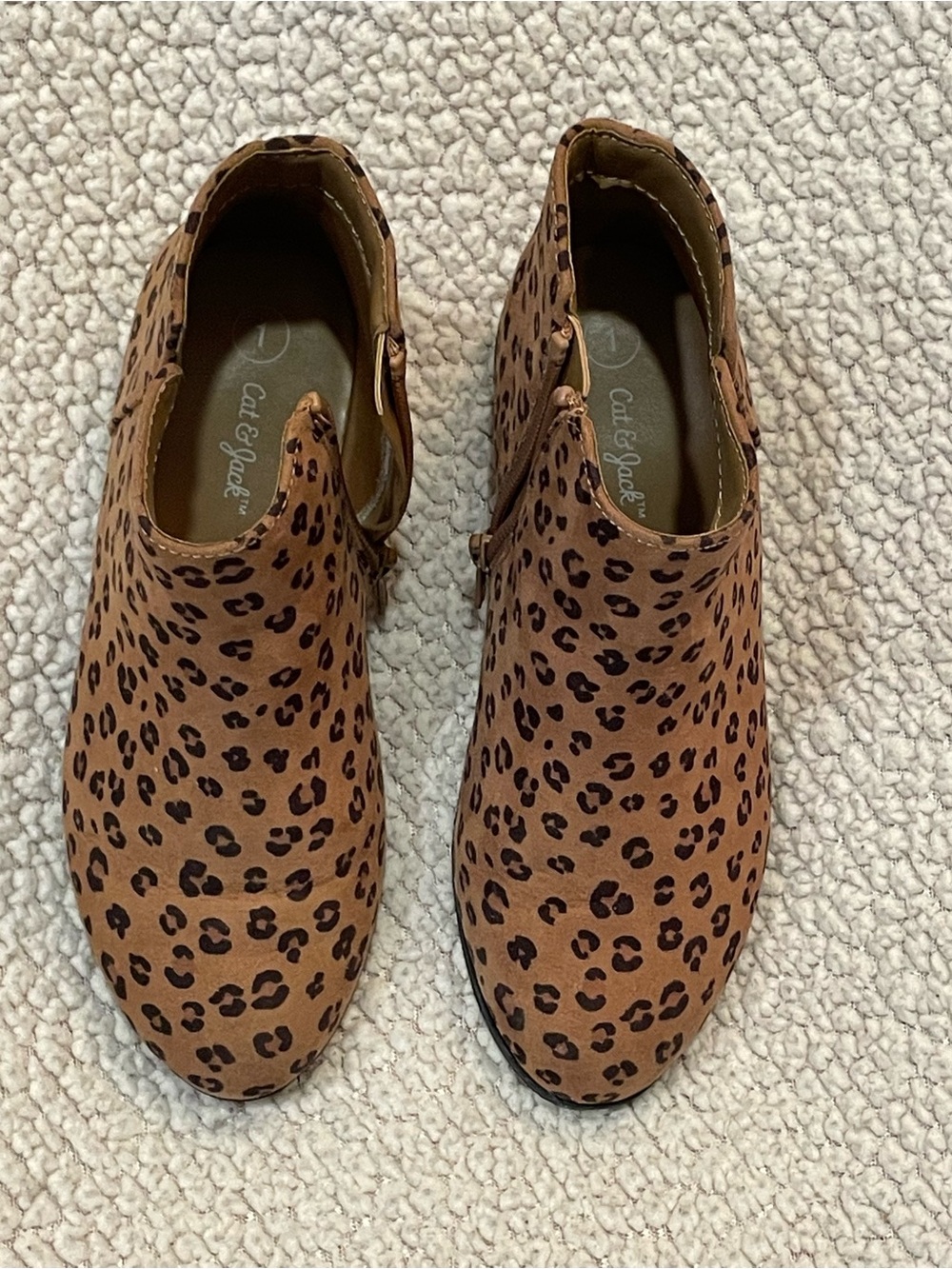 Cat & Jack Kids' Leopard Print Tan Booties. Youth size 1